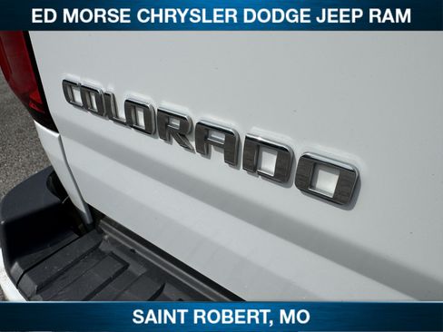 Used 2017 Chevrolet Colorado W/T w/ WT Convenience Package RWD image 12