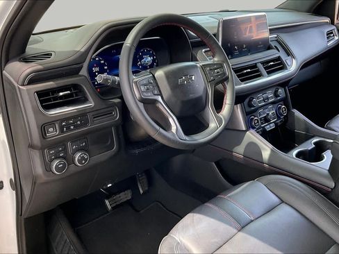 Certified 2024 Chevrolet Tahoe RST w/ RST Performance Edition AWD/4WD image 17