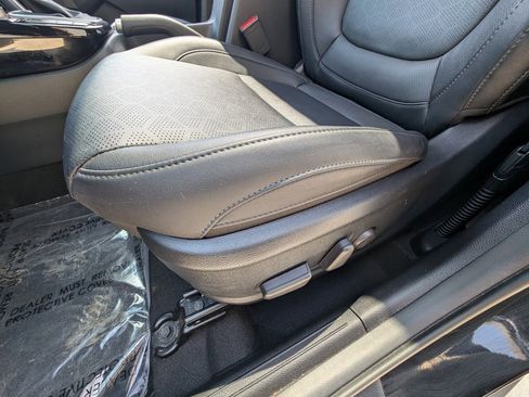 Used 2024 Kia Seltos EX image 15