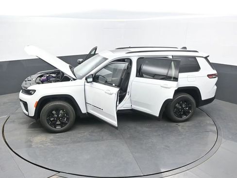 New 2026 Jeep Grand Cherokee L 4WD image 72
