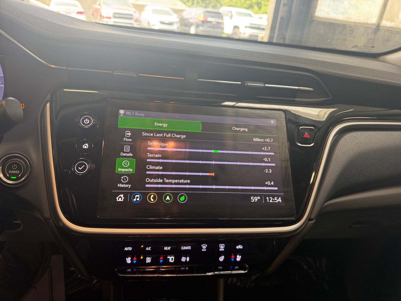 Used 2022 Chevrolet Bolt EUV Premier w/ Sun & Sound Package FWD image 25