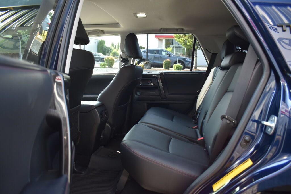 Certified 2021 Toyota 4Runner TRD Off-Road Premium w/ Moonroof Package AWD/4WD image 20