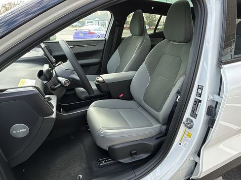 New 2026 Volvo EX30 Ultra w/ Climate Package image 22