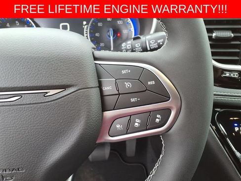 New 2027 Chrysler Pacifica Select AWD/4WD image 20