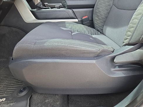 Used 2022 Toyota Tundra SR5 AWD/4WD image 23