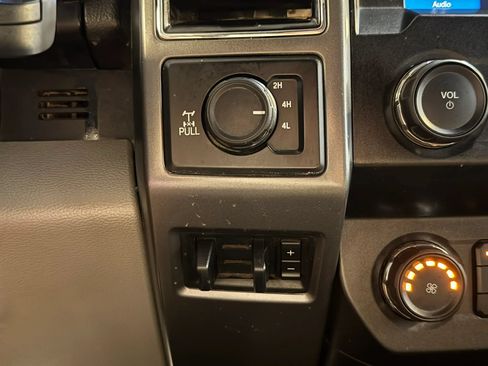 Used 2019 Ford F250 XLT AWD/4WD image 16