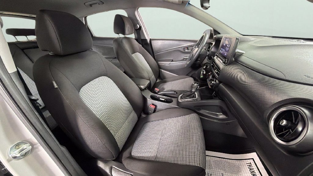 Used 2022 Hyundai Kona SE FWD image 33
