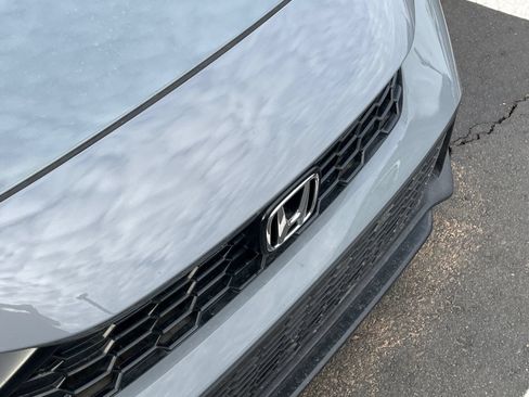 Used 2025 Honda Civic Sport image 7