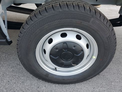 New 2026 Ford Transit 250 Low Roof w/ Load Area Protection Package image 7