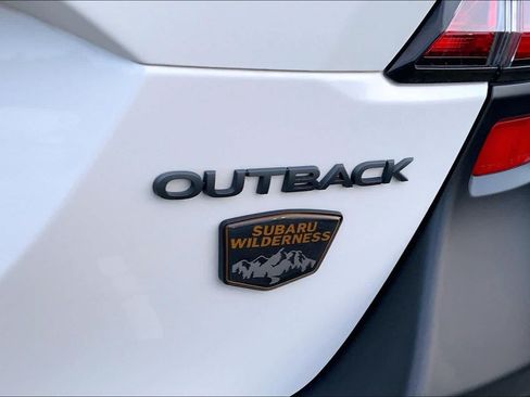 Used 2025 Subaru Outback Wilderness AWD/4WD image 18