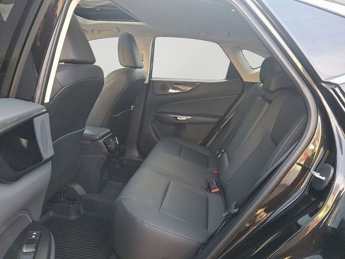 Used 2025 Lexus NX 350 AWD image 8