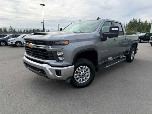 Certified 2026 Chevrolet Silverado 2500 LT w/ Convenience Package AWD/4WD image 1