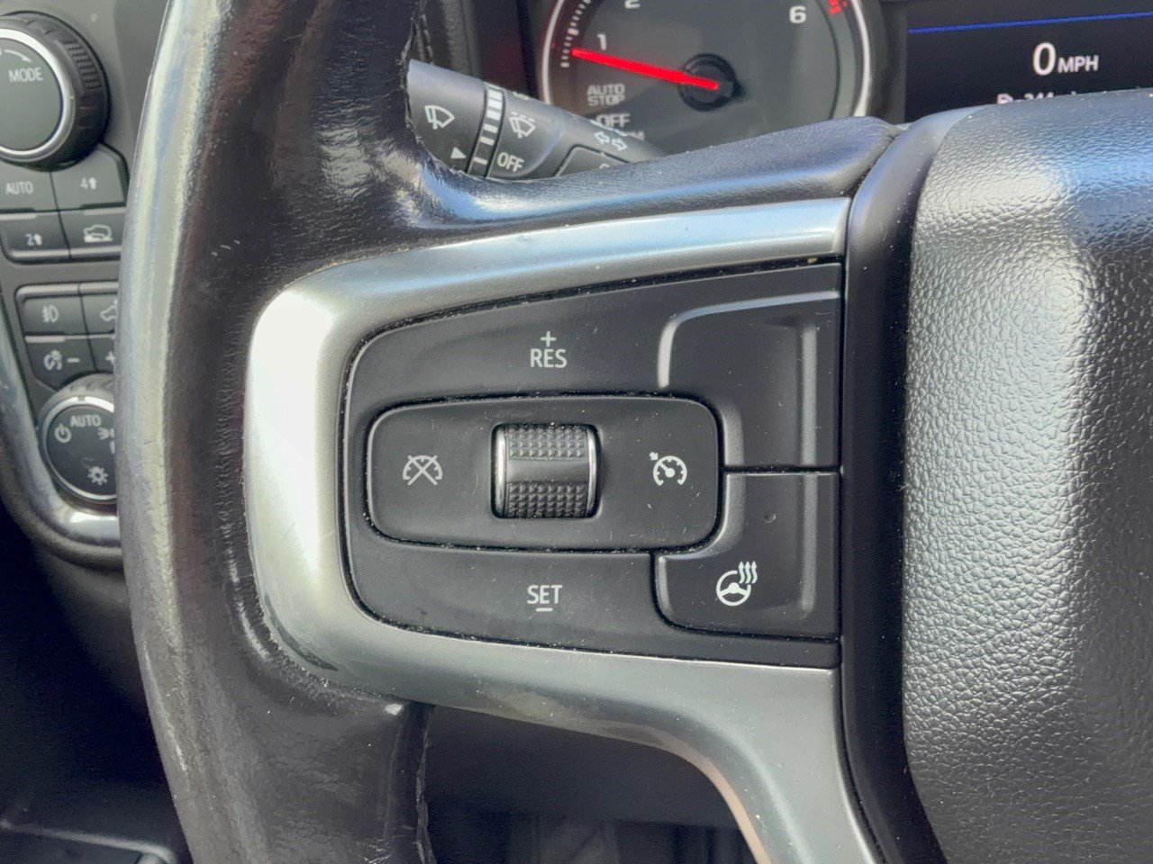 Used 2020 Chevrolet Silverado 1500 RST AWD/4WD image 18