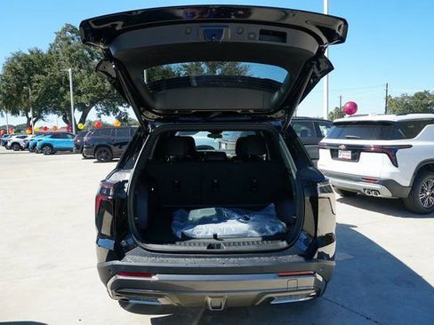 New 2026 Chevrolet Equinox ACTIV image 9