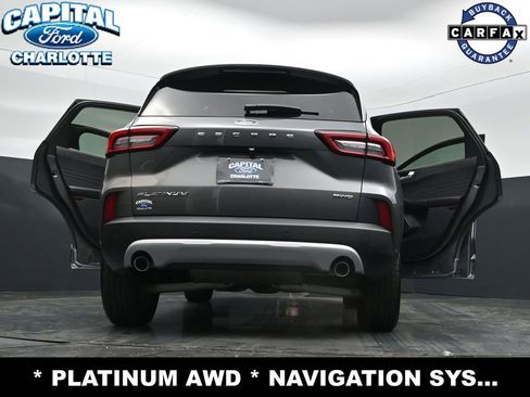 Used 2025 Ford Escape Platinum AWD/4WD image 38
