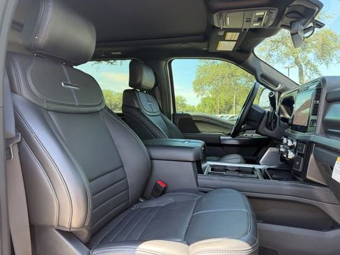 Used 2026 Ford F350 Platinum AWD/4WD image 19