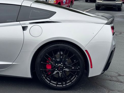 Used 2019 Chevrolet Corvette Stingray Coupe w/ 2LT Preferred Equipment Group RWD image 35