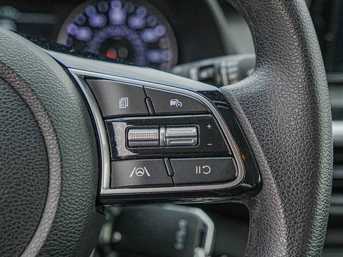 Used 2024 Kia Forte LXS image 14