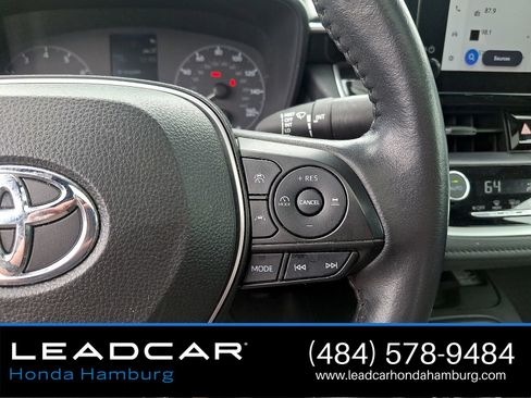 Used 2024 Toyota Corolla SE w/ SE Premium Package FWD image 23