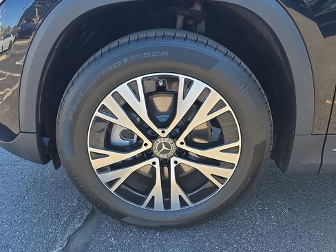 Used 2025 Mercedes-Benz GLA 250 GLA 250 image 9