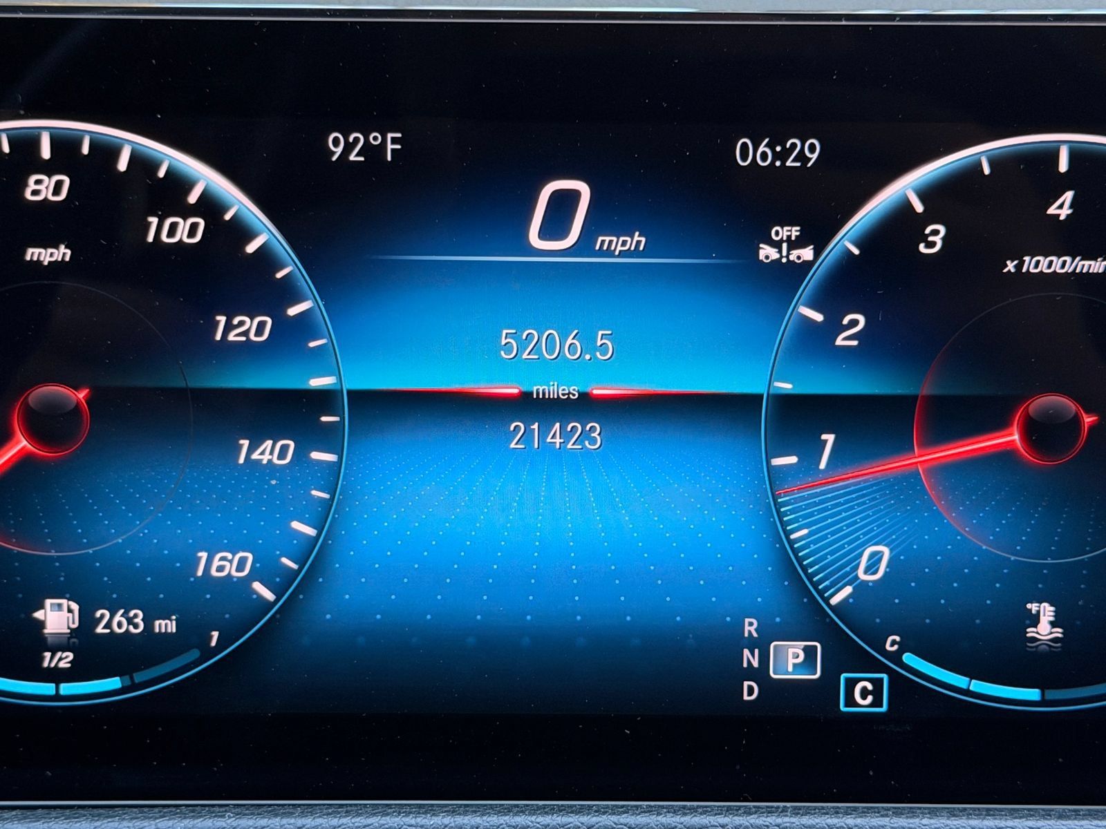 Certified 2023 Mercedes-Benz GLB 250 image 24