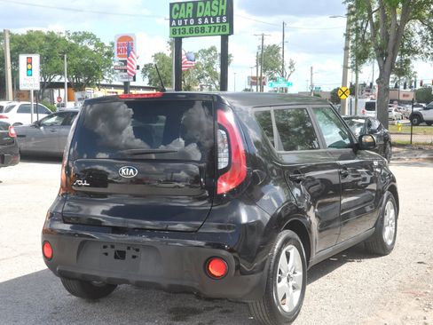 Used 2017 Kia Soul image 11
