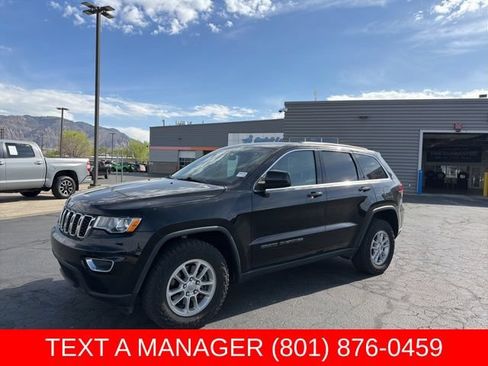 Used 2020 Jeep Grand Cherokee Laredo AWD/4WD image 16