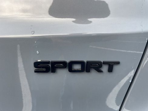 Used 2026 Honda CR-V Sport image 32
