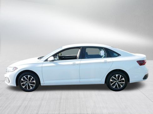 Certified 2022 Volkswagen Jetta S w/ IQ.Drive Package image 4
