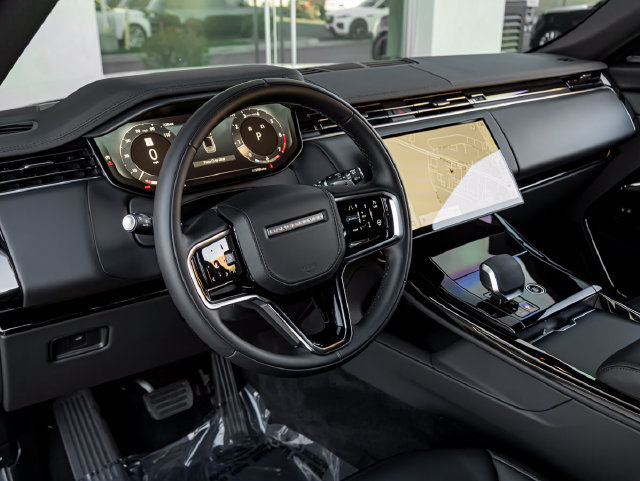 Certified 2026 Land Rover Range Rover Sport SE AWD/4WD image 16