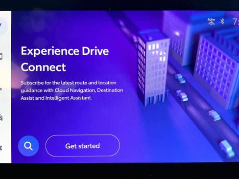 Certified 2025 Toyota Corolla LE image 34