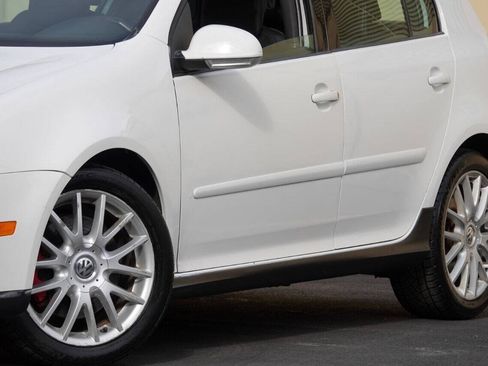 Used 2007 Volkswagen GTI 4-Door FWD image 8