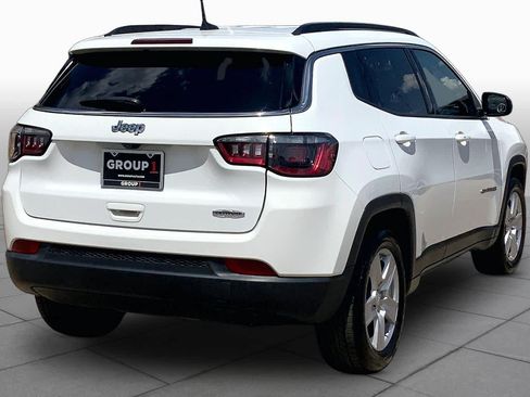 Used 2022 Jeep Compass Latitude FWD image 13