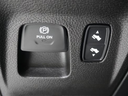 Used 2021 RAM 1500 Lone Star RWD image 26