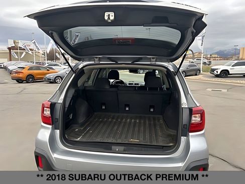 Used 2018 Subaru Outback 2.5i Premium image 15