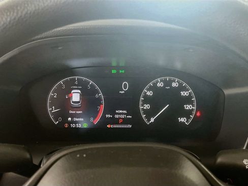 Used 2025 Honda HR-V LX image 12