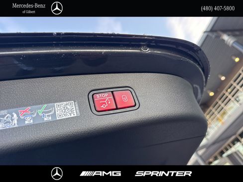 New 2026 Mercedes-Benz GLC 300 image 8