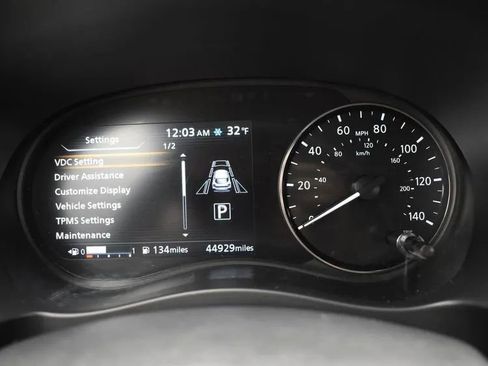 Used 2023 Nissan Kicks SR w/ SR Premium Package image 26