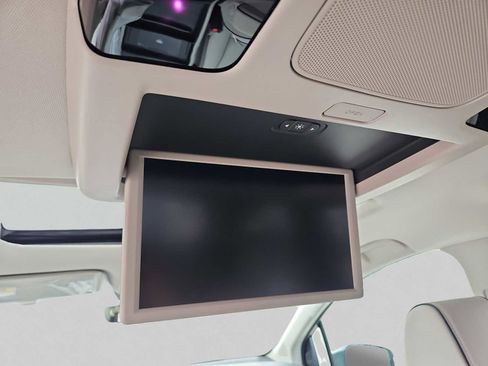 New 2026 Honda Odyssey Touring image 18