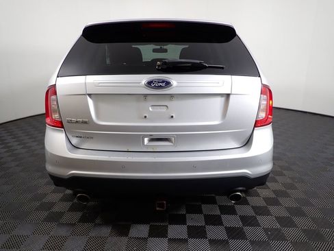 Used 2014 Ford Edge SE w/ Equipment Group 101A FWD image 10