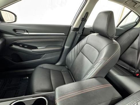 Certified 2023 Nissan Altima 2.5 SR w/ SR Premium Package AWD/4WD image 13