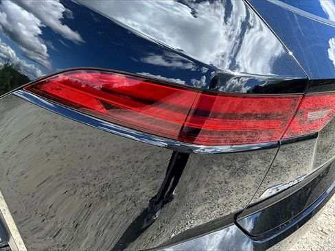 Used 2022 Jaguar E-PACE SE image 29