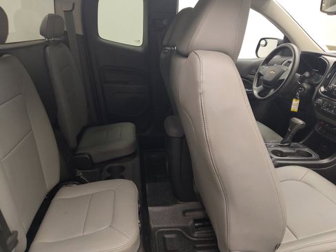 Used 2016 Chevrolet Colorado W/T AWD/4WD image 19