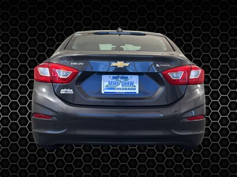Used 2017 Chevrolet Cruze Premier image 6
