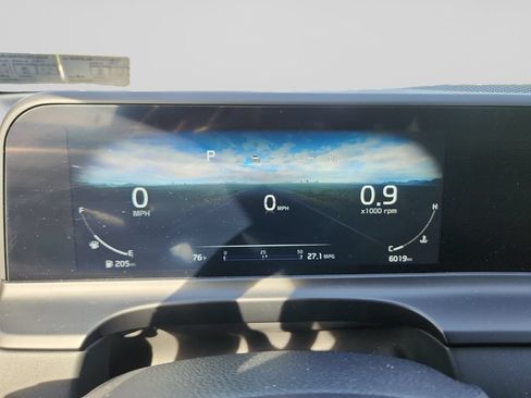 Certified 2025 Kia Seltos EX AWD/4WD image 14