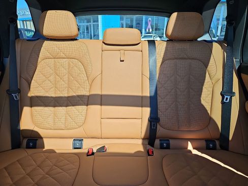 Used 2025 BMW X5 sDrive40i w/ Premium Package RWD image 14