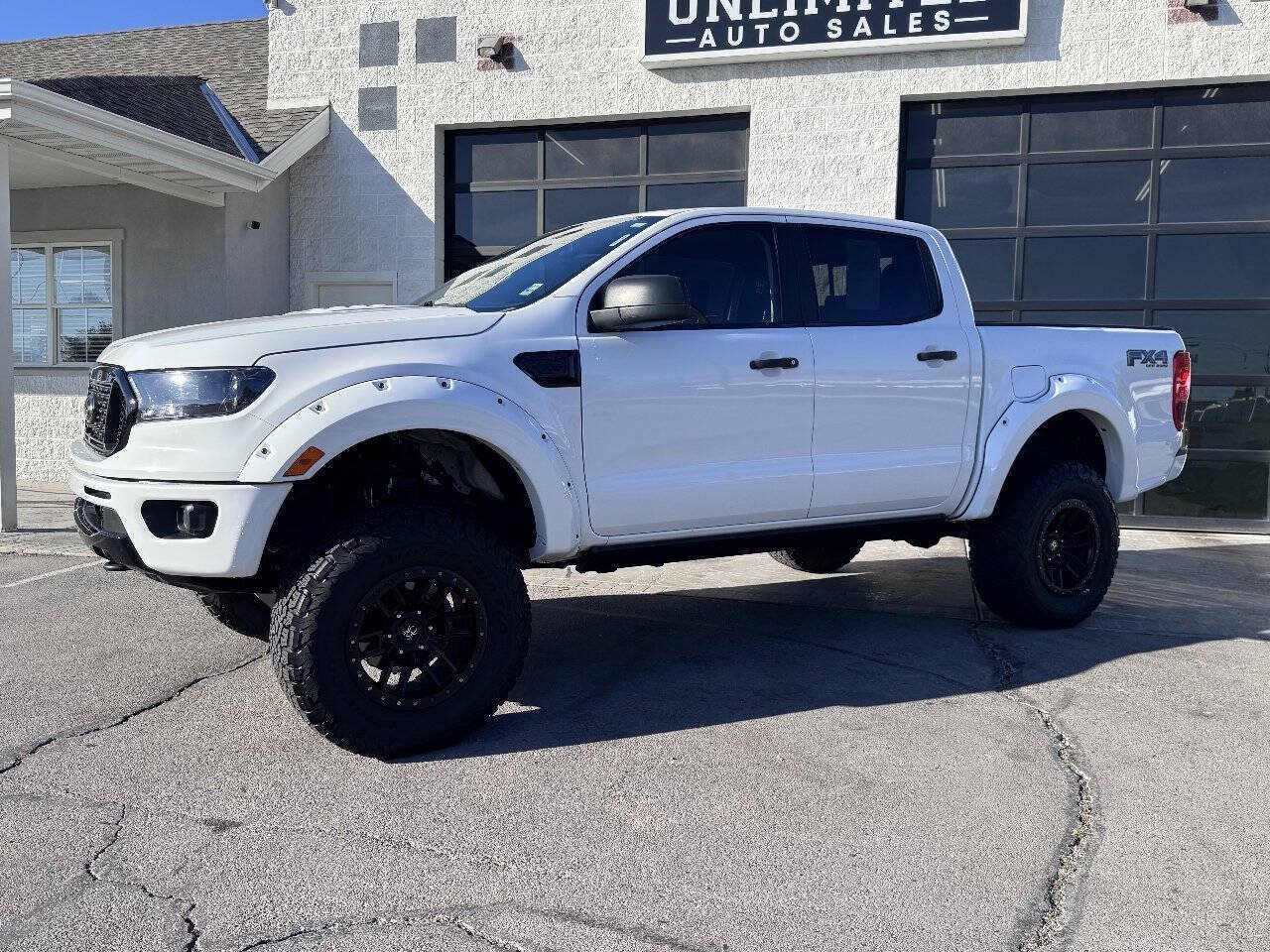 Used 2022 Ford Ranger XLT w/ Equipment Group 302A High AWD/4WD image 8