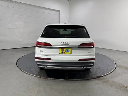 Used 2021 Audi Q7 2.0T Premium Plus w/ Premium Plus Package image 31