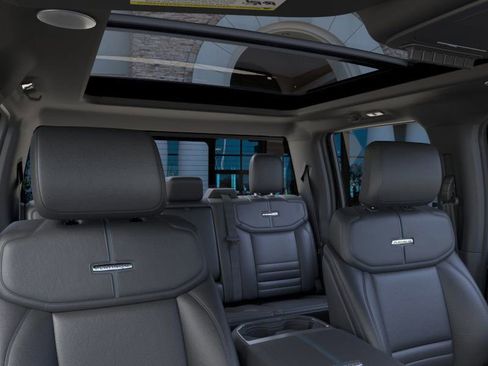 New 2026 Ford F250 Platinum w/ FX4 Off-Road Package image 22