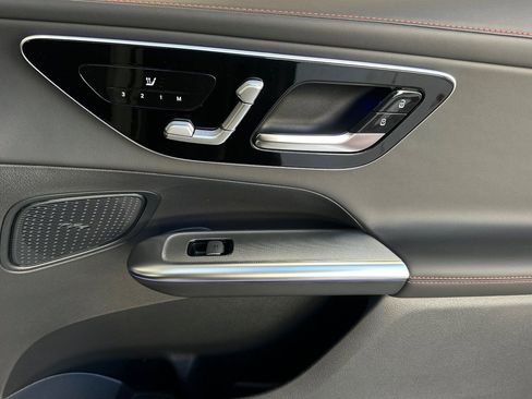 New 2026 Mercedes-Benz GLC 43 AMG 4MATIC Coupe image 33